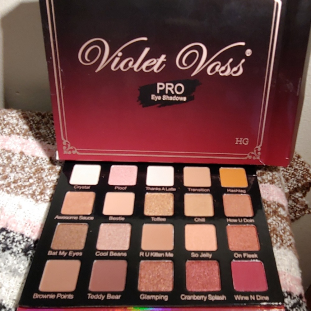 Eyeshadow pallet